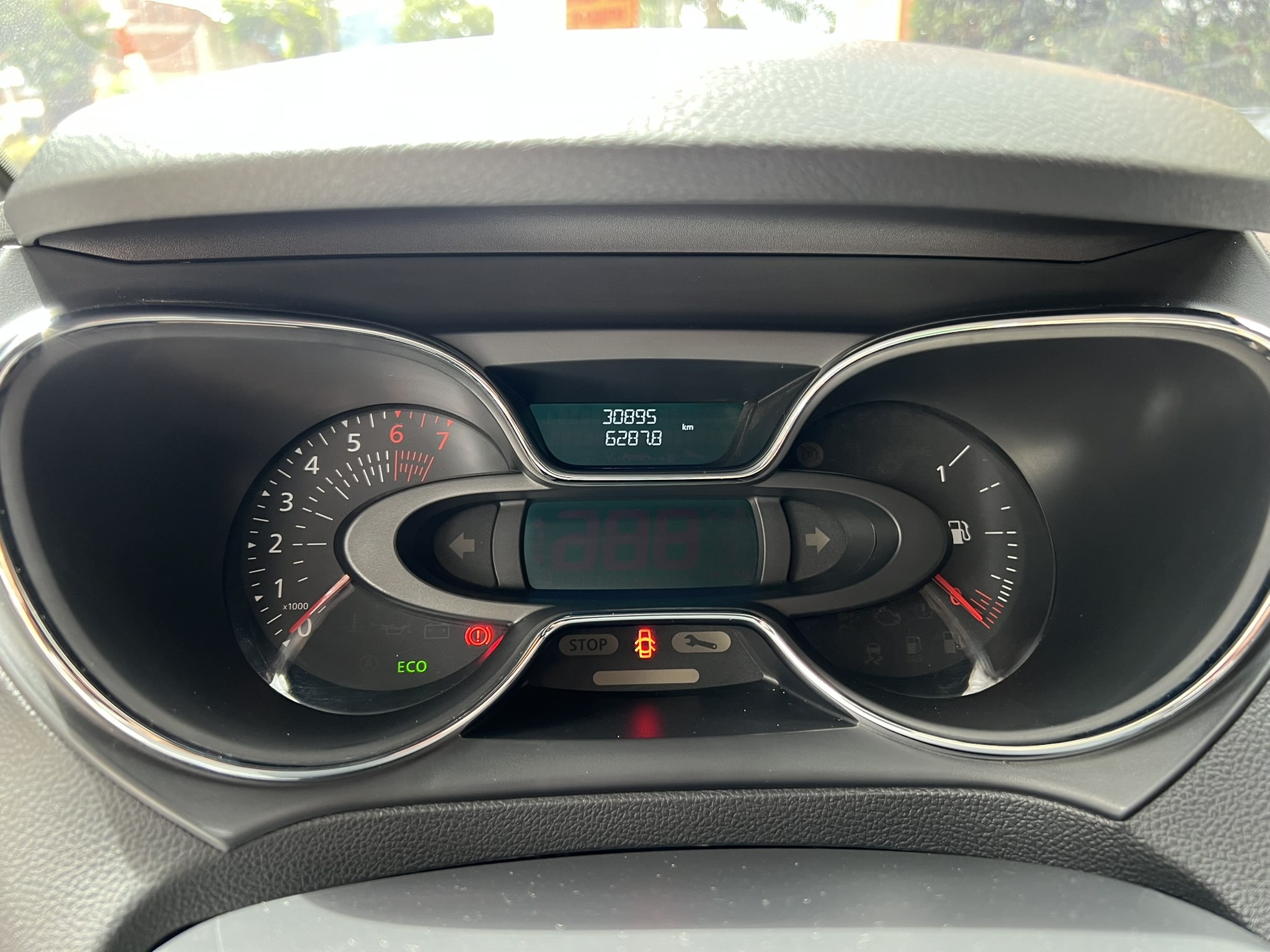 
								Renault Captur 2.0 Bose Automática full									