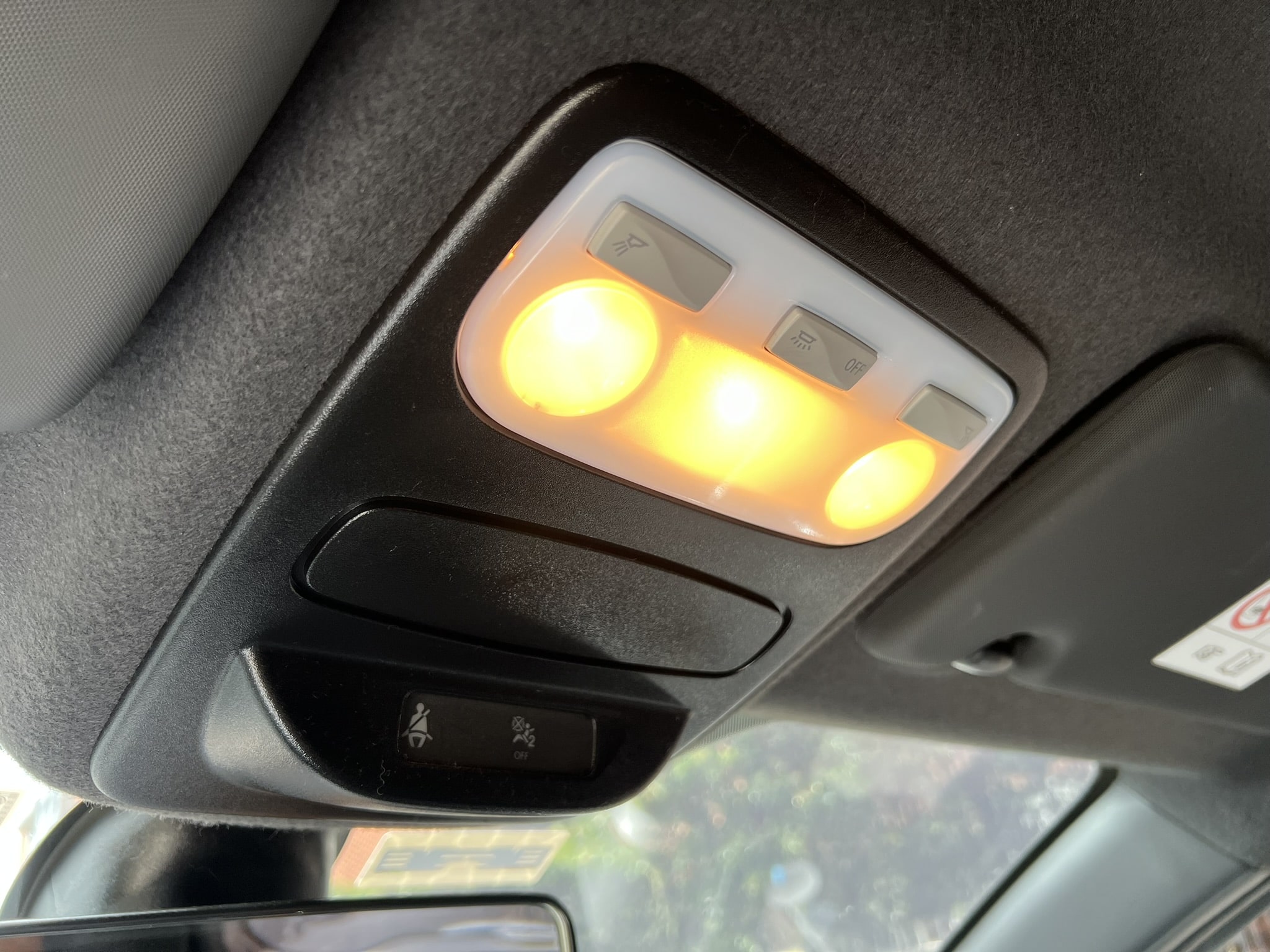 
								Renault Captur 2.0 Bose Automática full									