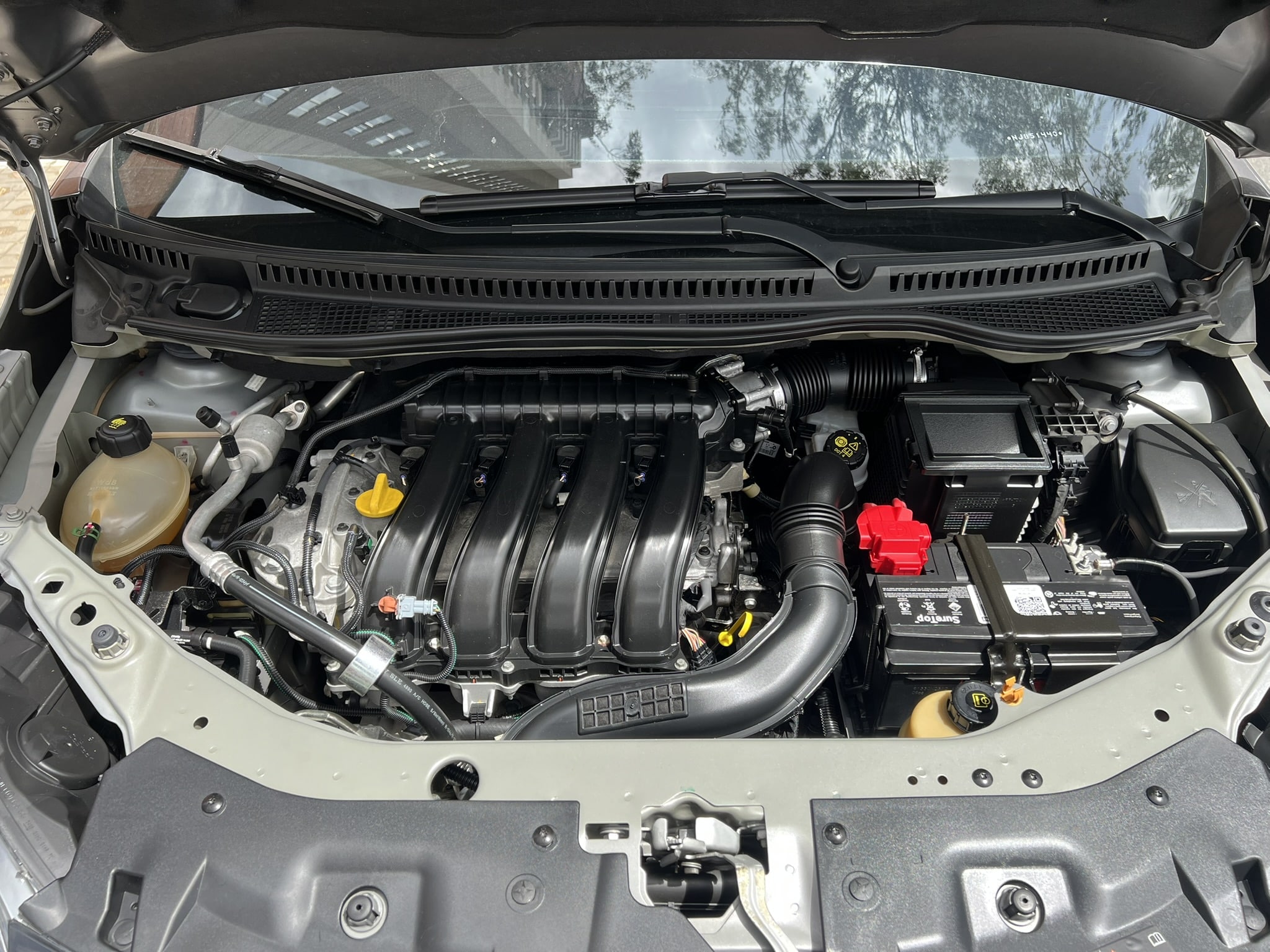 
								Renault Captur 2.0 Bose Automática full									