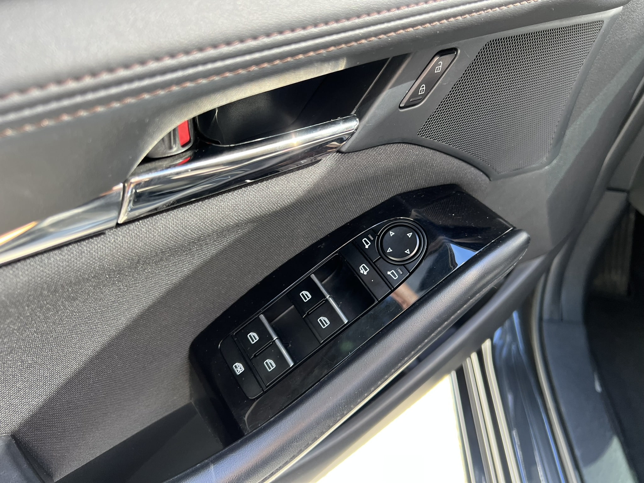 
								Mazda 3 2.0 Touring At Hibrido full									