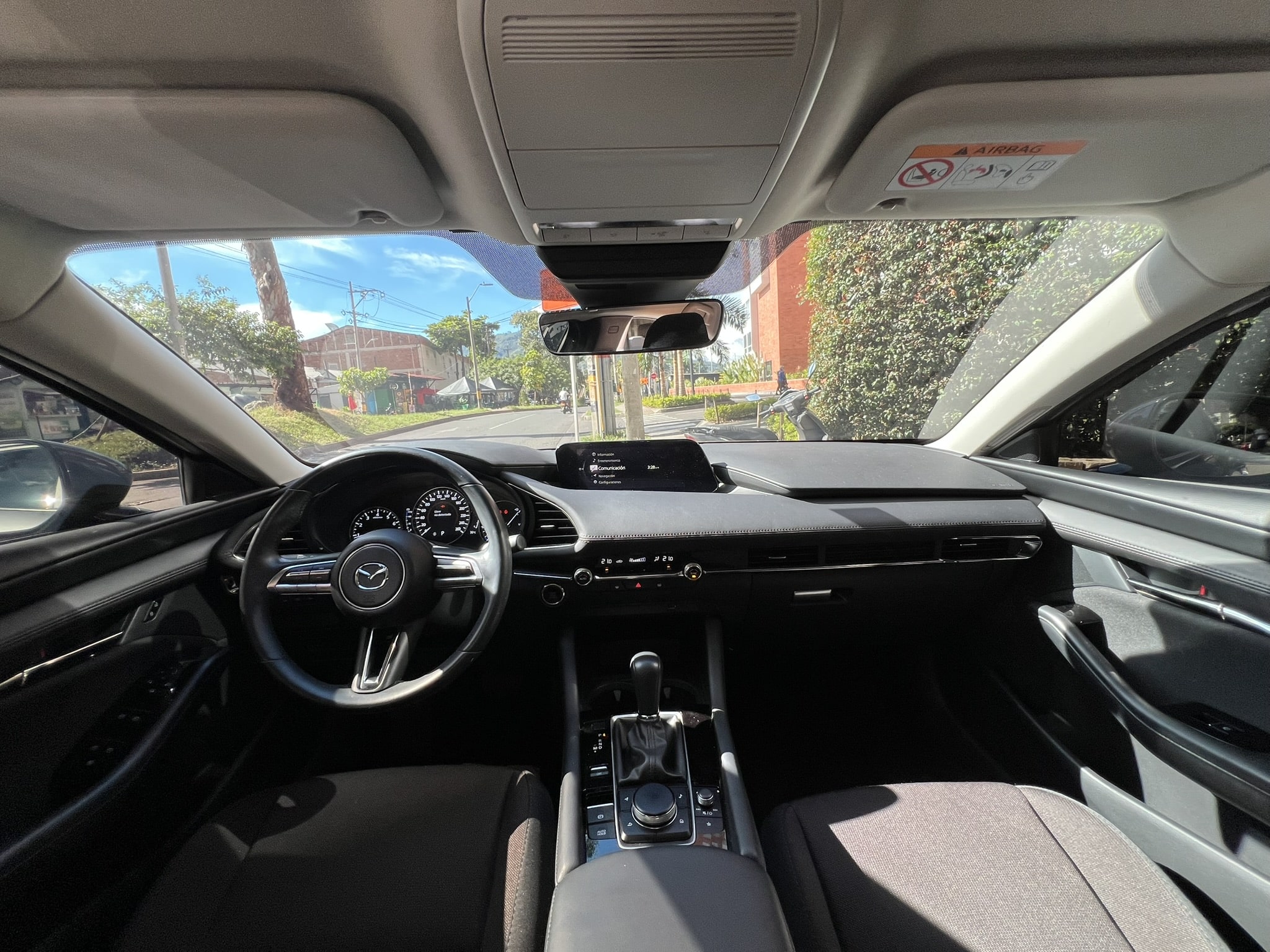 
								Mazda 3 2.0 Touring At Hibrido full									