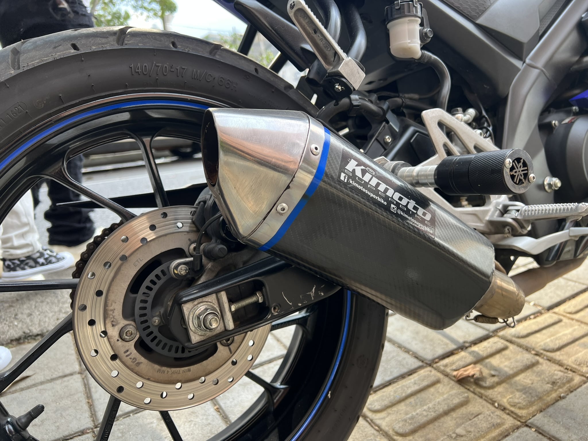 
								Yamaha Yzf R15 Abs full									