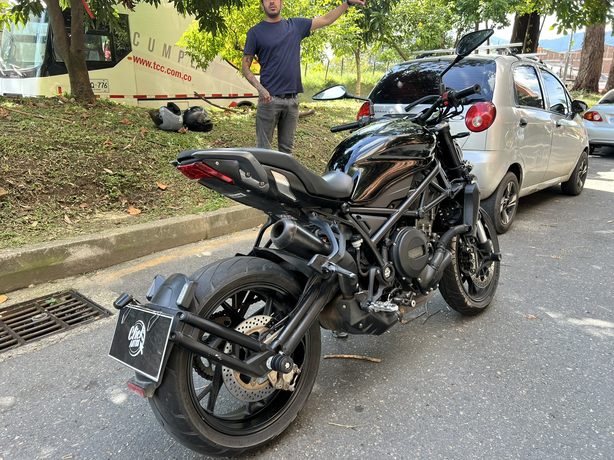 
								Benelli 752s 2022 full									