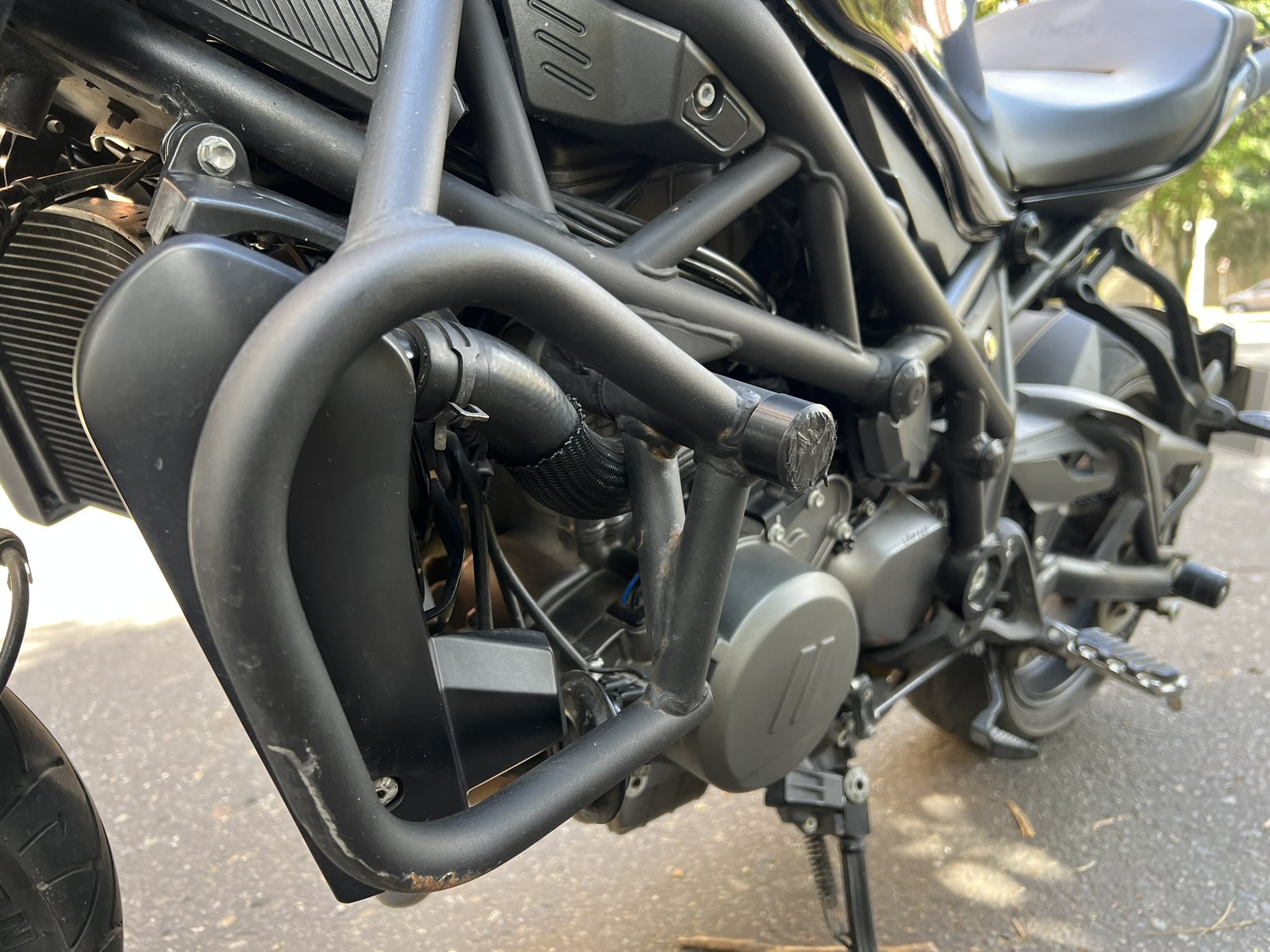 
								Benelli 752s 2022 full									