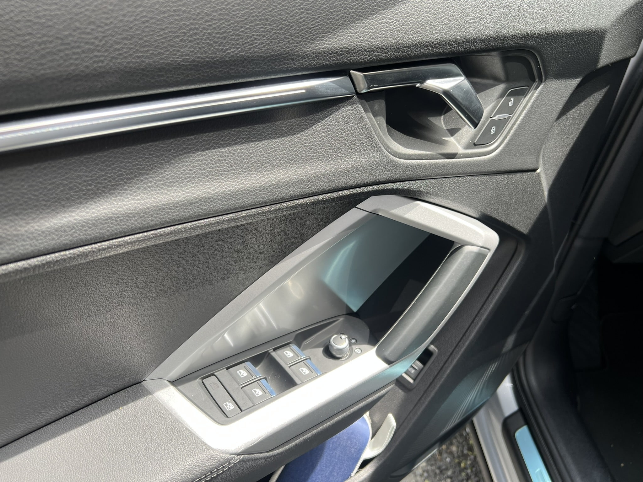 
								Audi Q3 Cc1400 Tfsi Attraction Plus 2022 full									