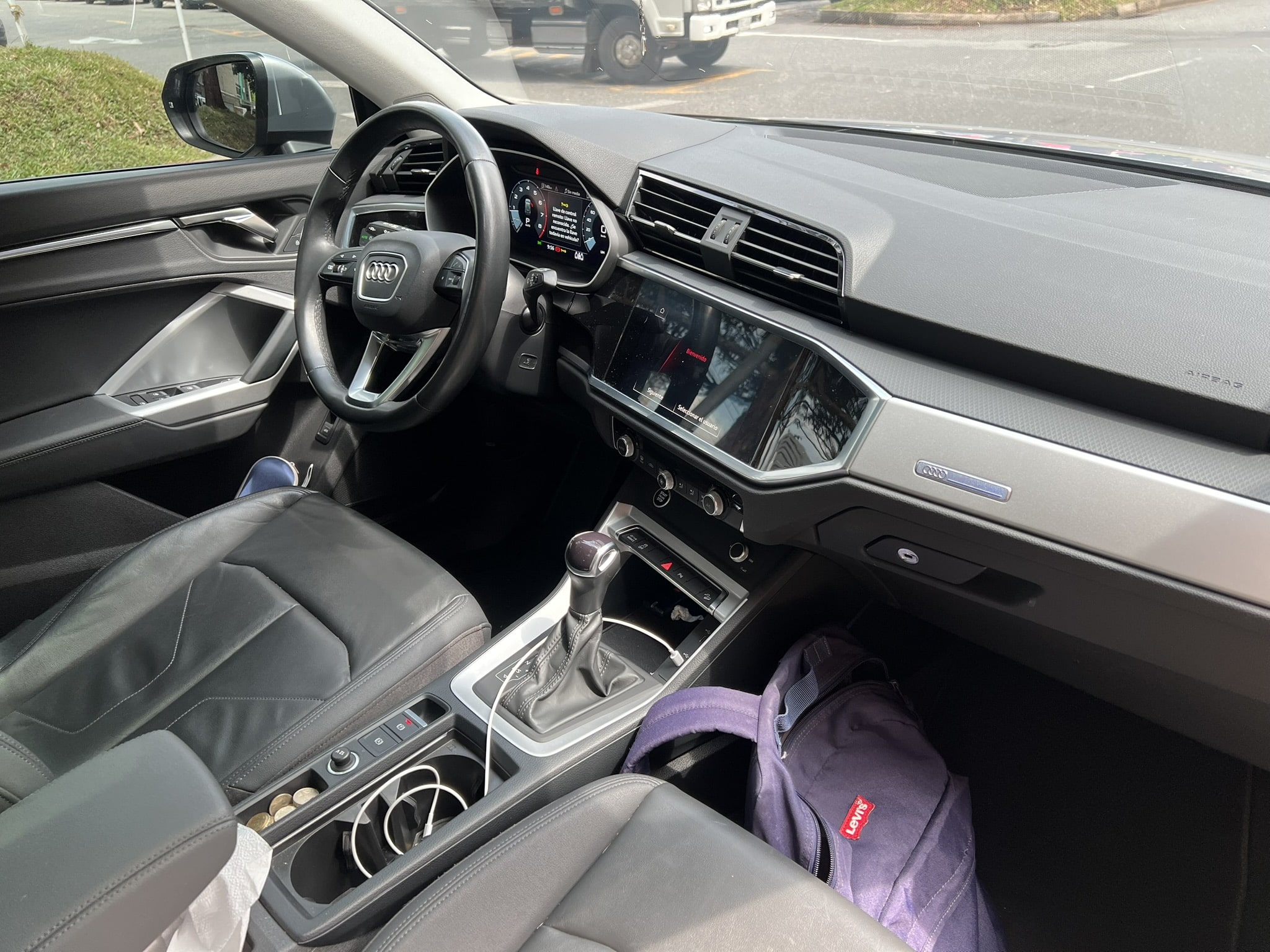 
								Audi Q3 Cc1400 Tfsi Attraction Plus 2022 full									