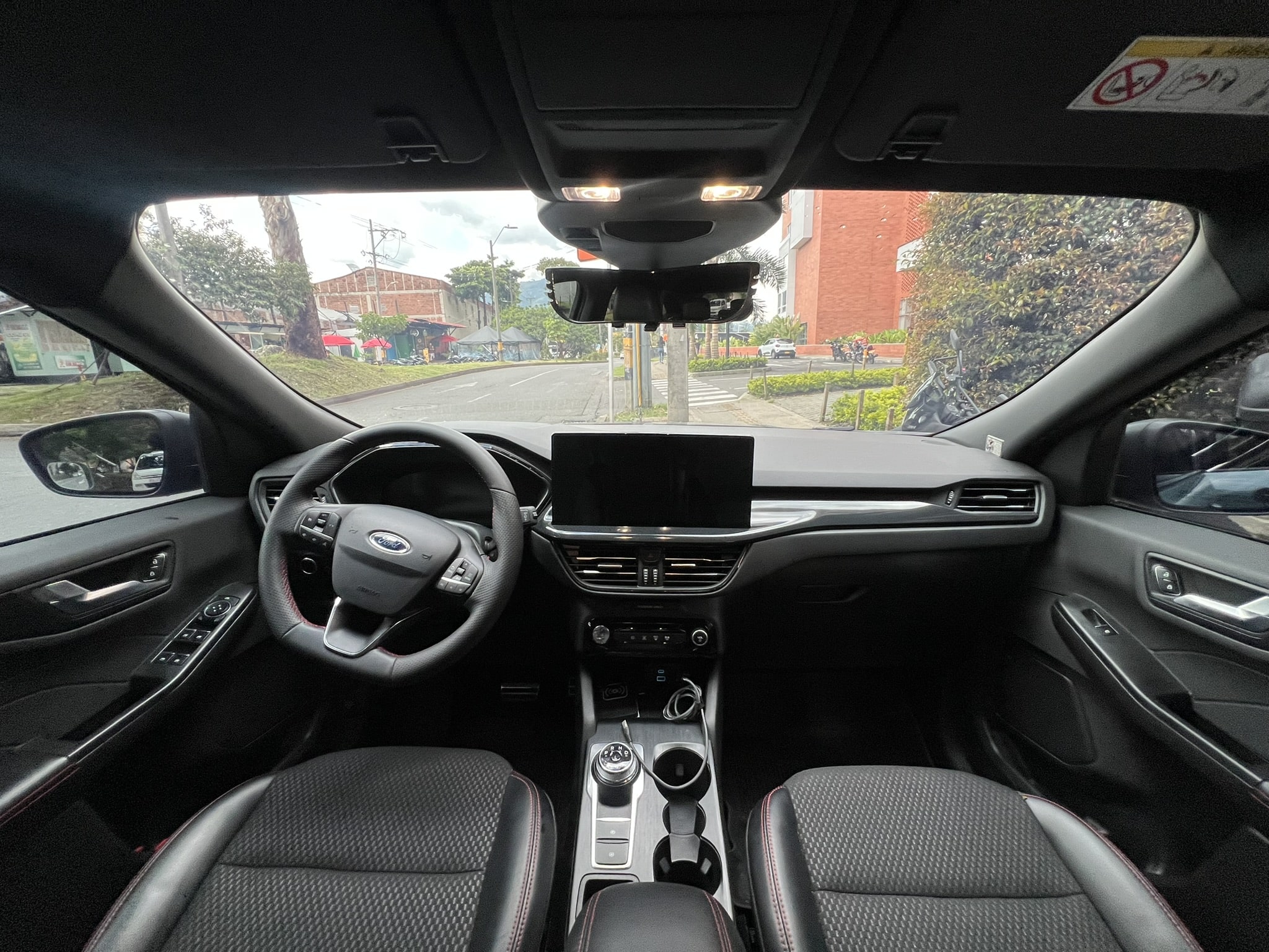 
								Ford Escape Cc2500 St-Line Fwd Hibrida 2023 full									