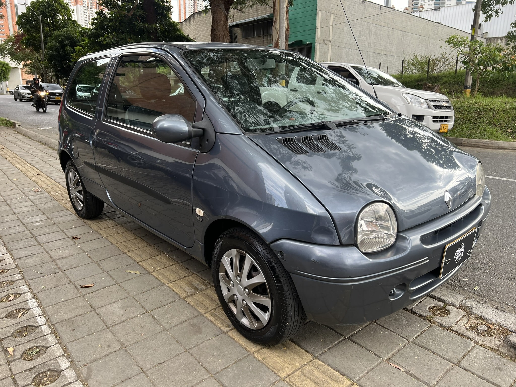 
								Renault Twingo Cc1200 Access 2011 full									