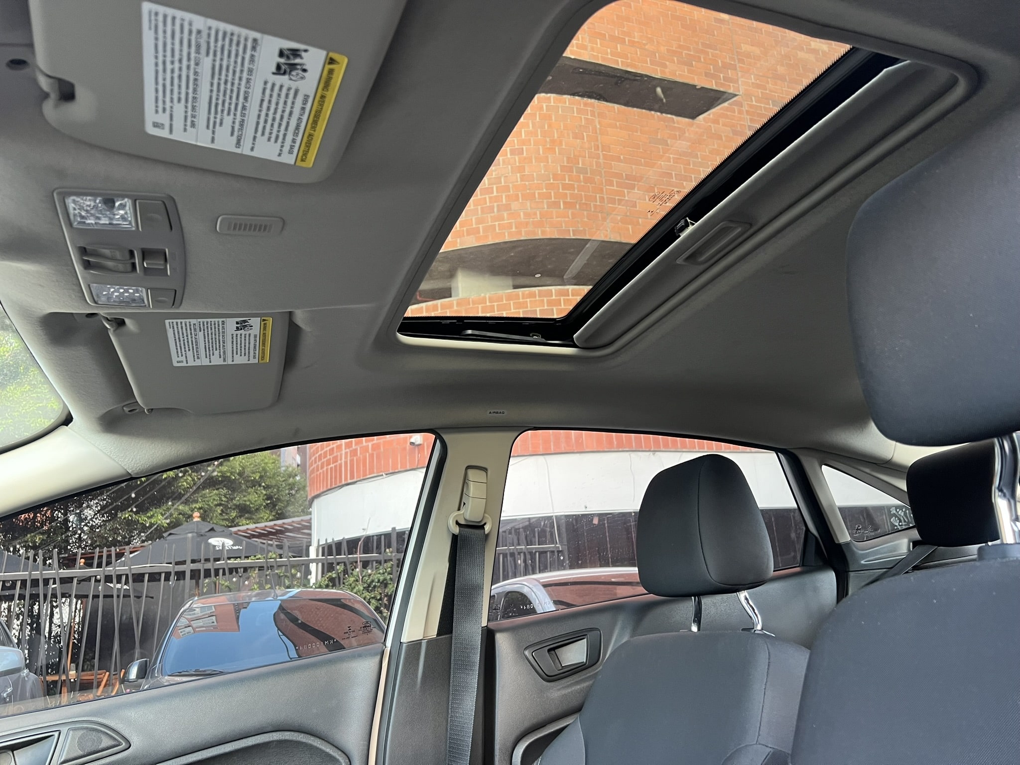 
								Ford Fiesta Se 2019 full									