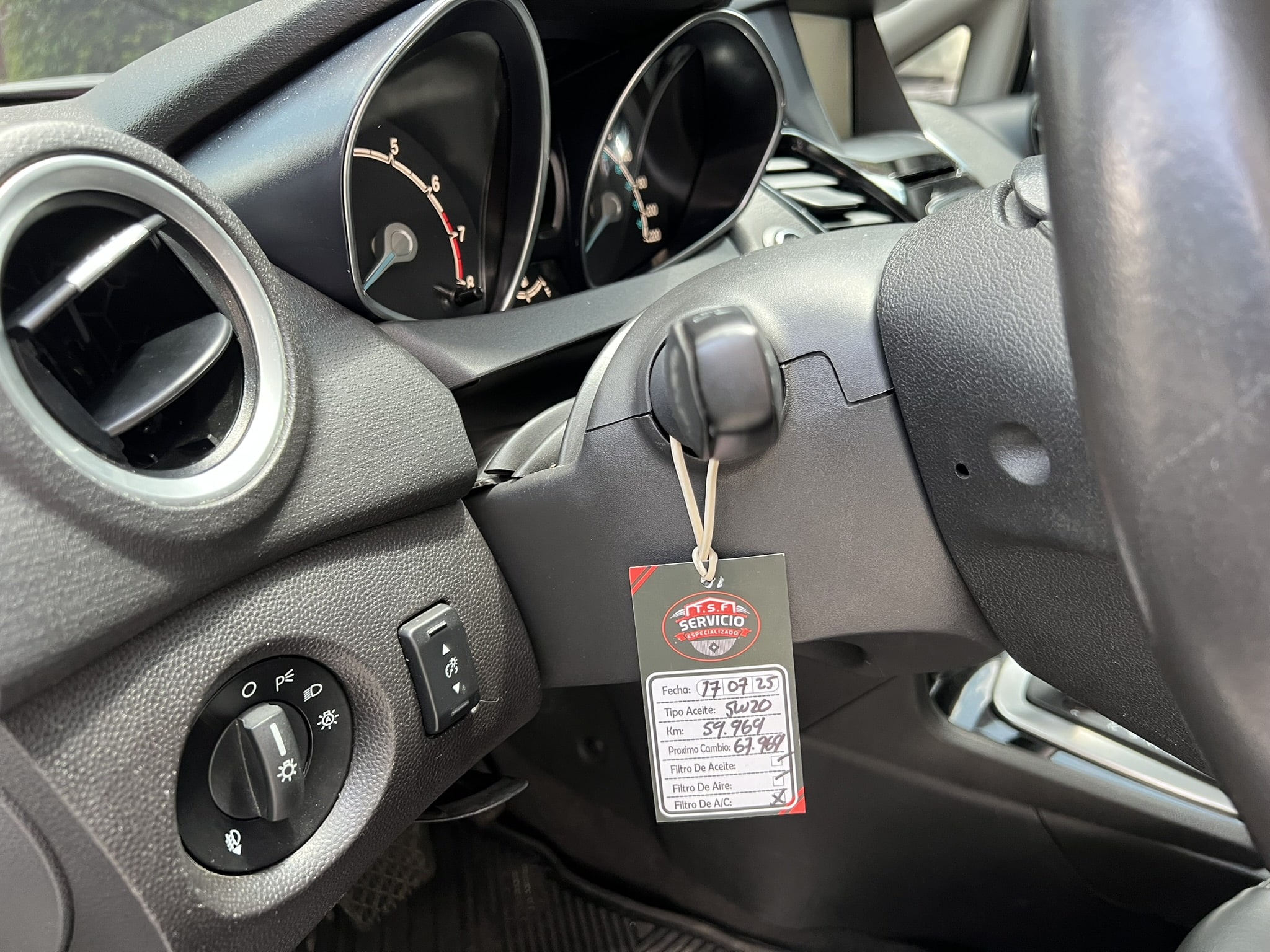 
								Ford Fiesta Cc1600 Hatchback Titanium 2015 full									