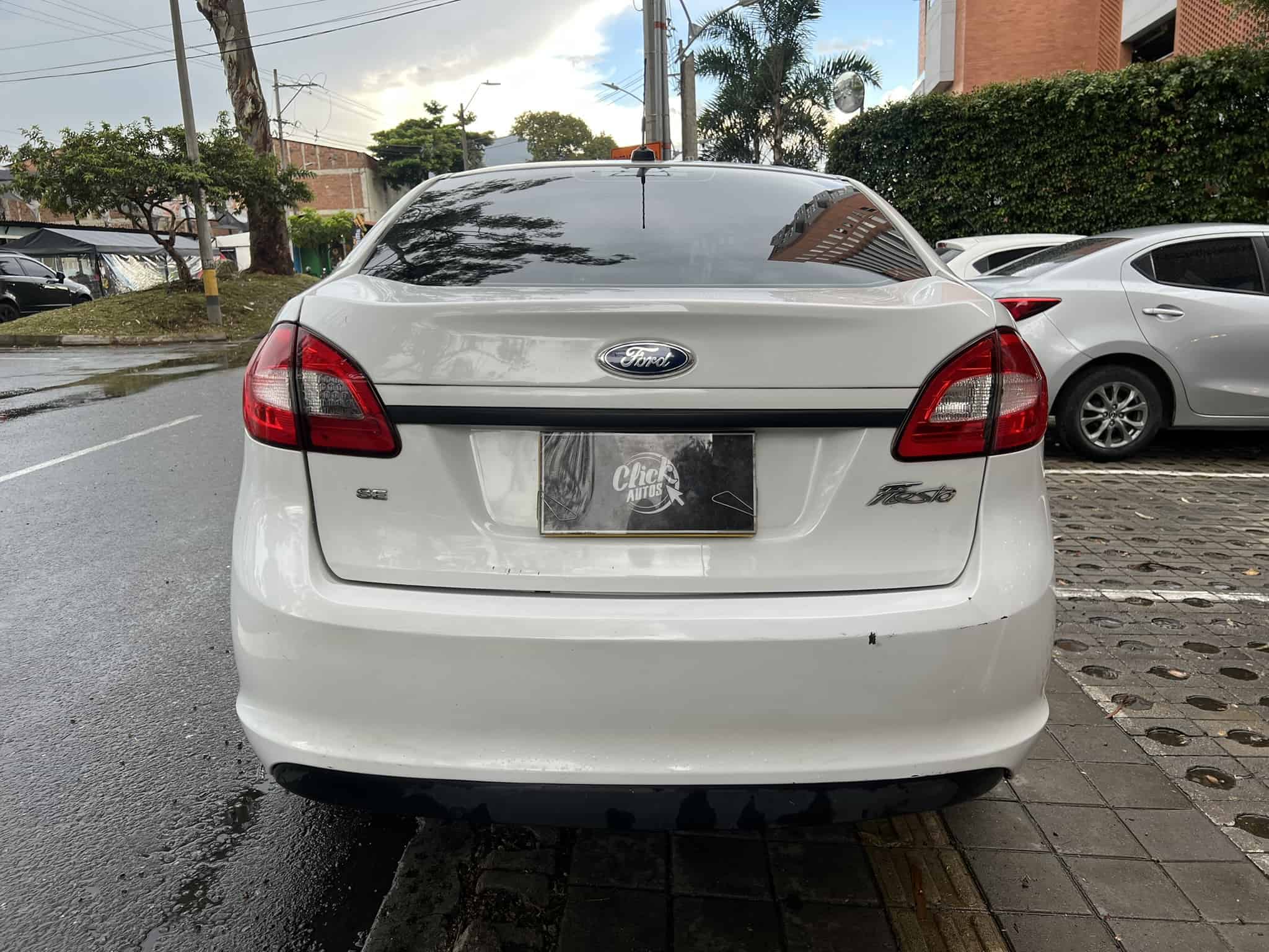 Ford Fiesta Se 2013