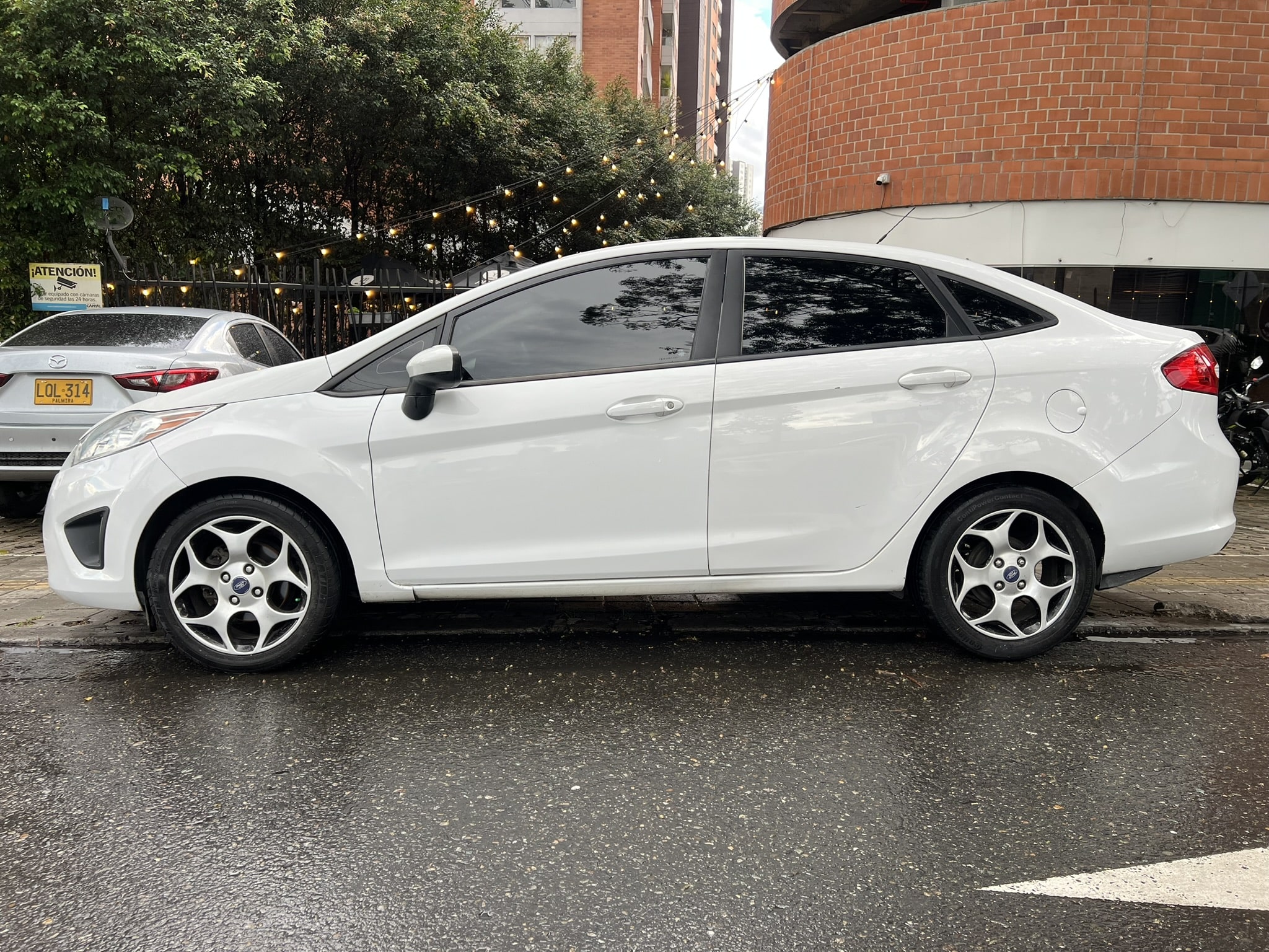 Ford Fiesta Se 2013