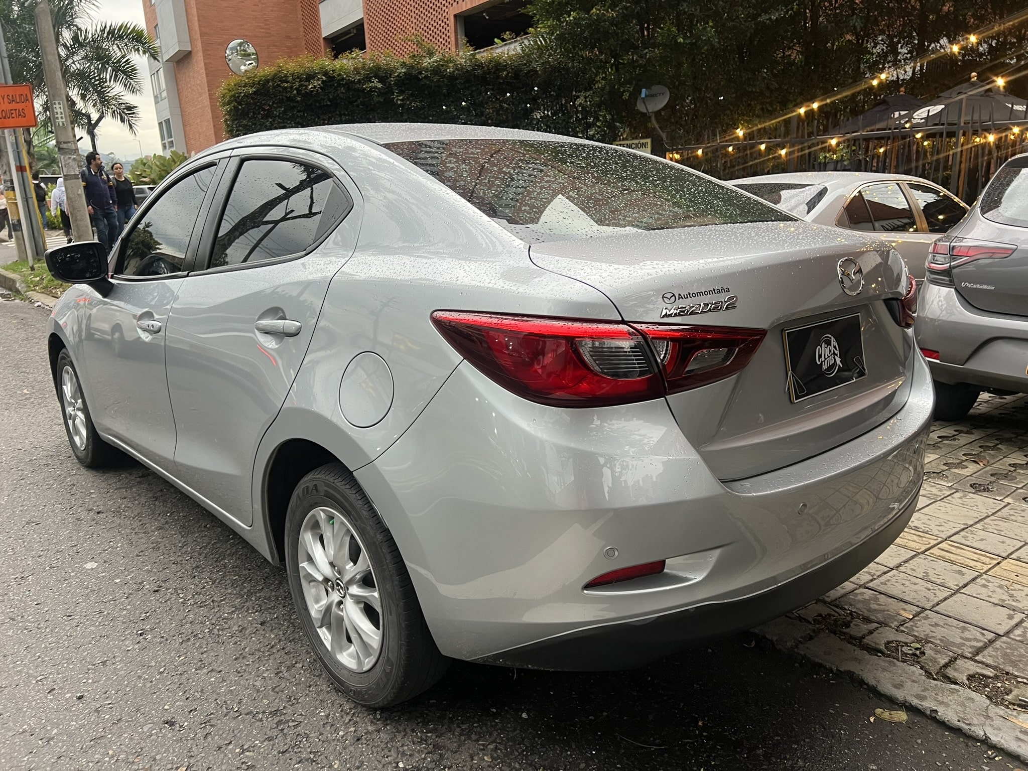 Mazda 2 Touring Sedan 2019