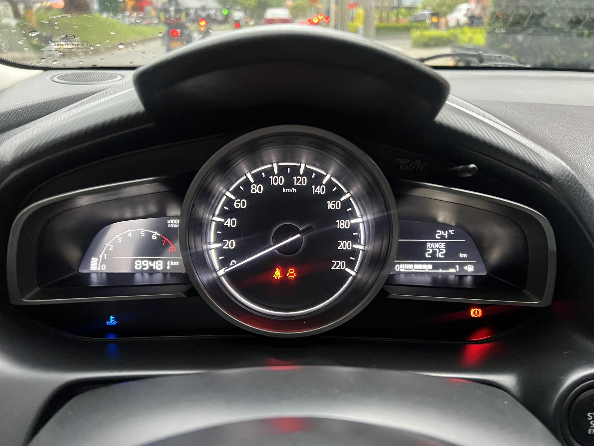 
								Mazda 2 Touring Sedan 2019 full									