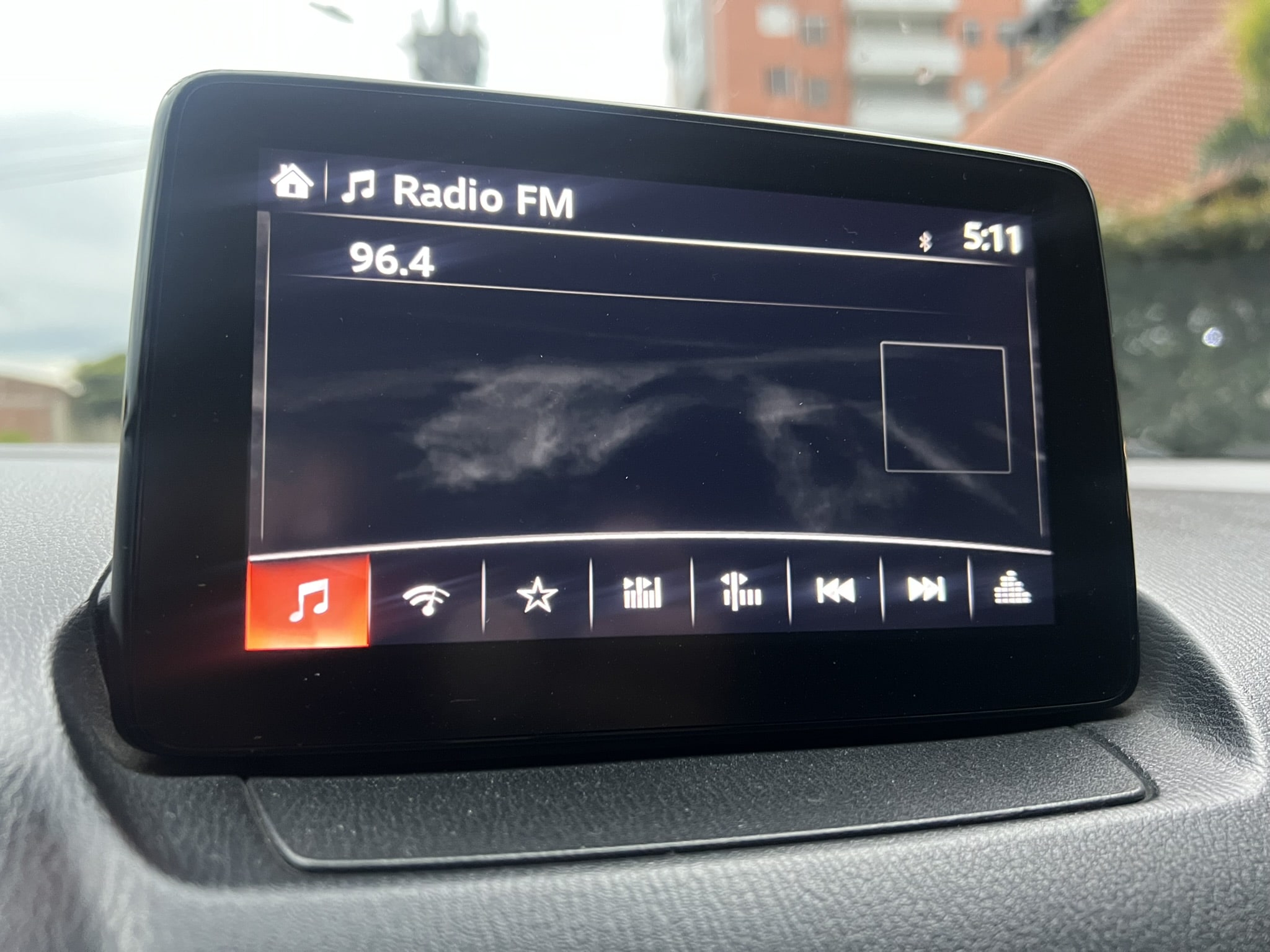 
								Mazda 2 Touring Sedan 2019 full									