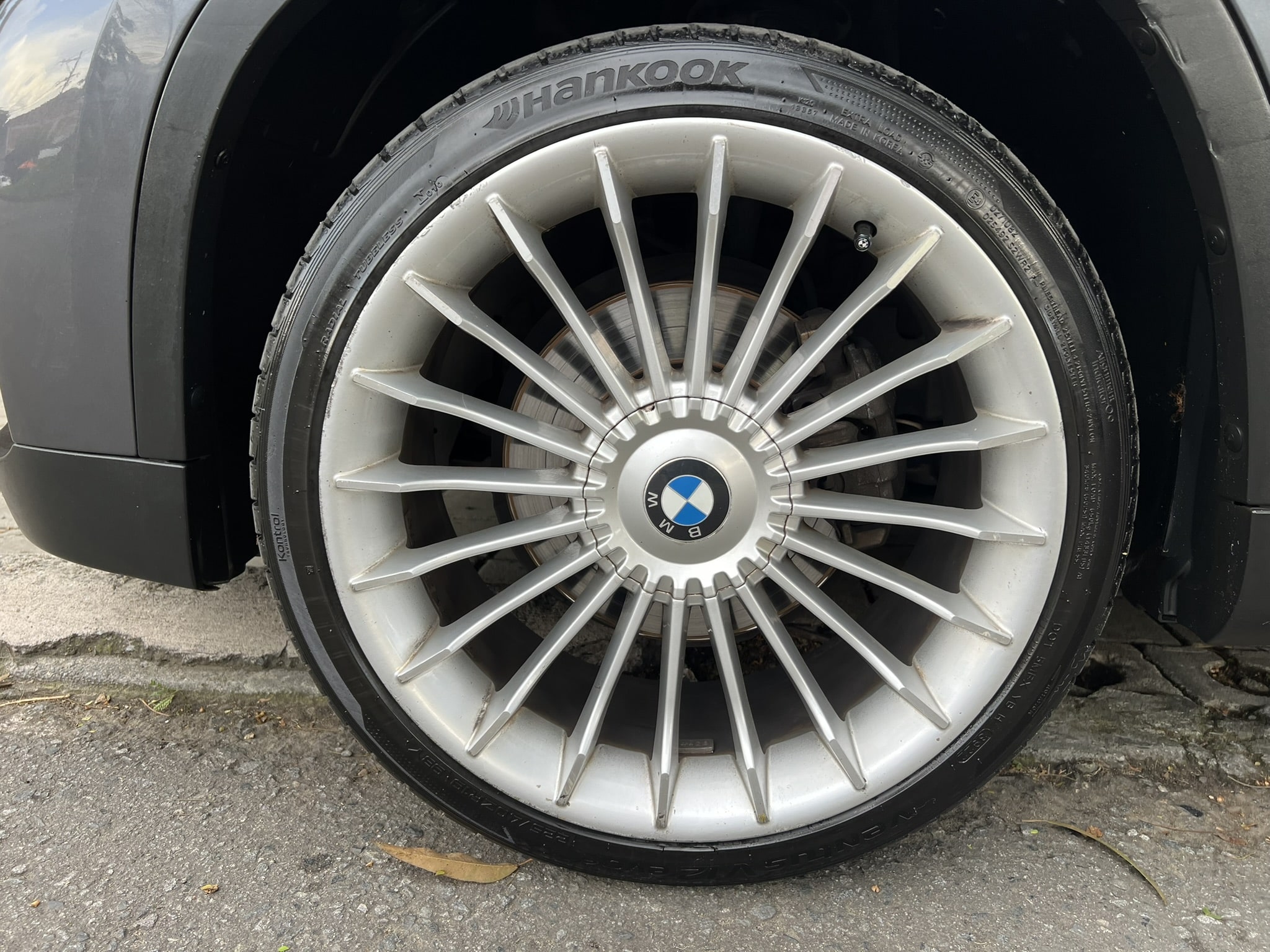 
								BMW X1 Xdrive 20I 2013 full									