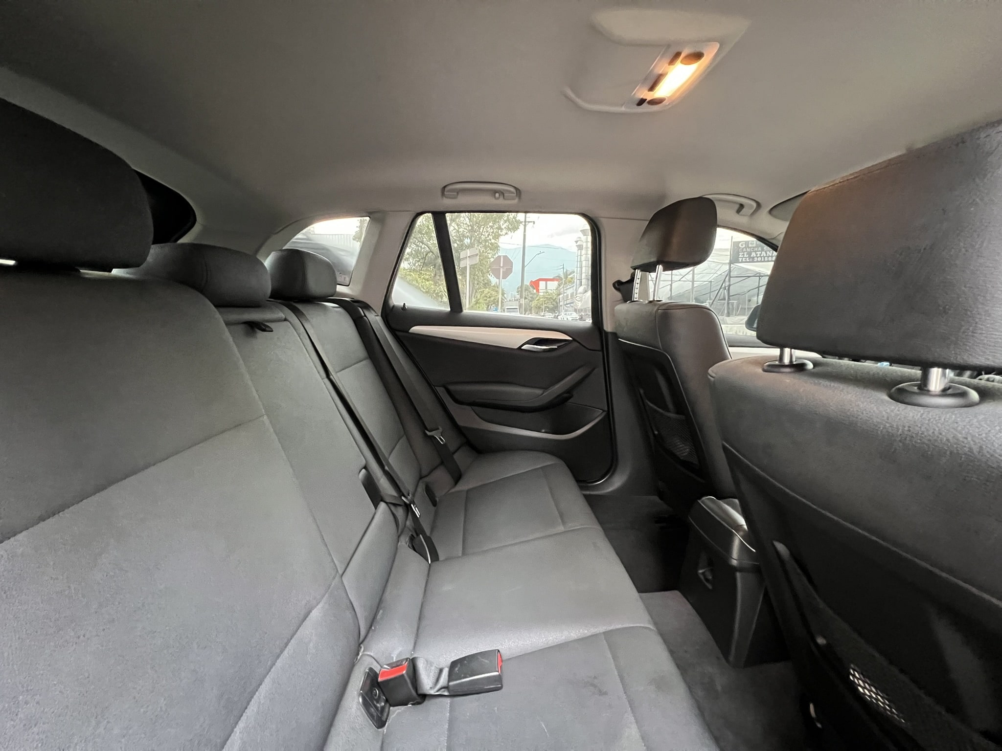 
								BMW X1 Xdrive 20I 2013 full									