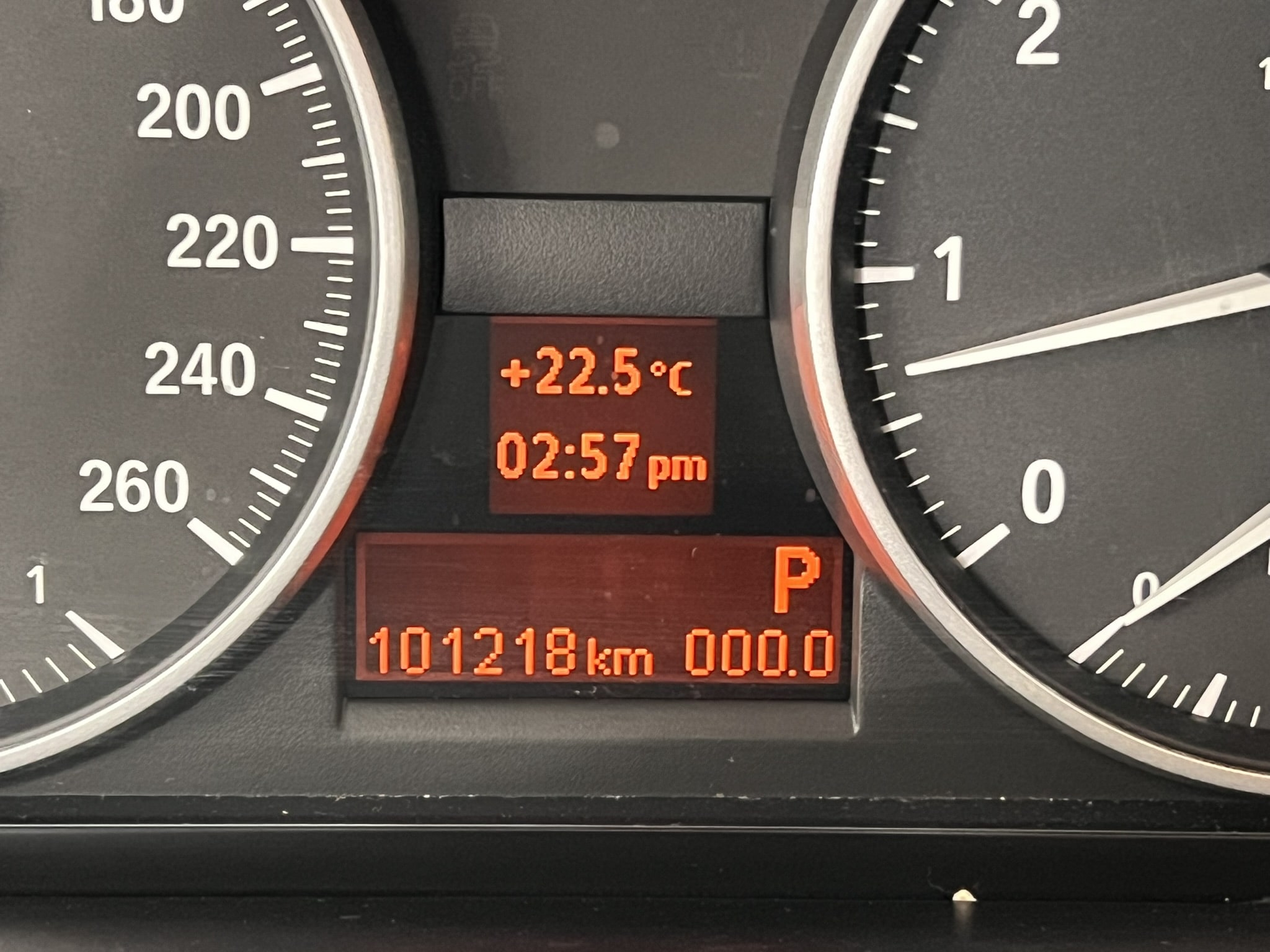 
								BMW X1 Xdrive 20I 2013 full									