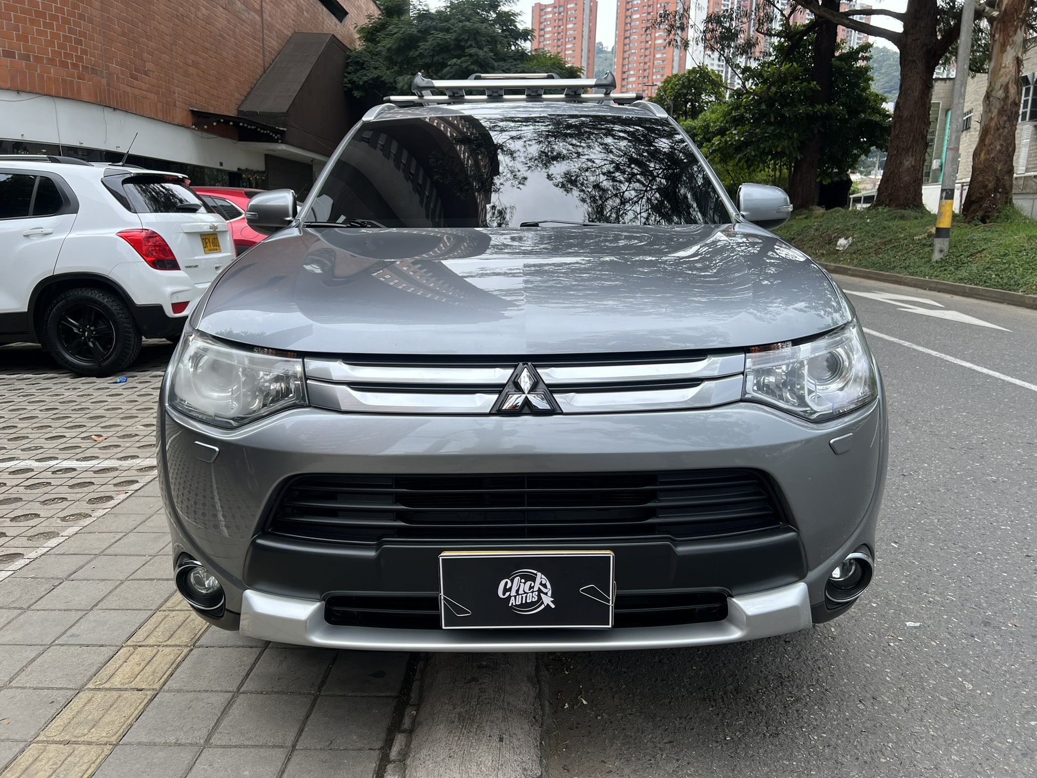 Mitsubishi Outlander 2015