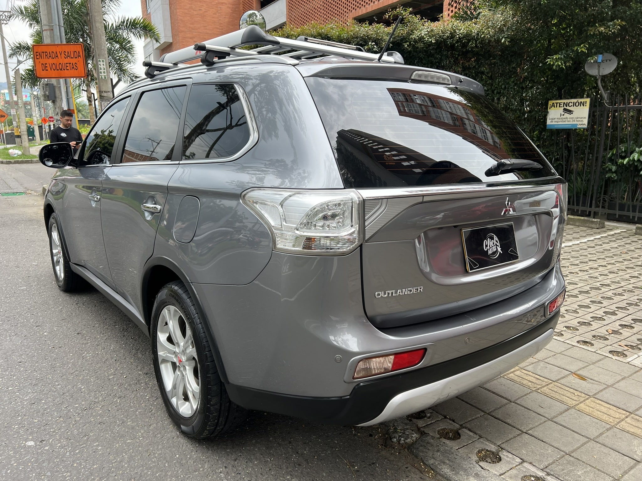 Mitsubishi Outlander 2015