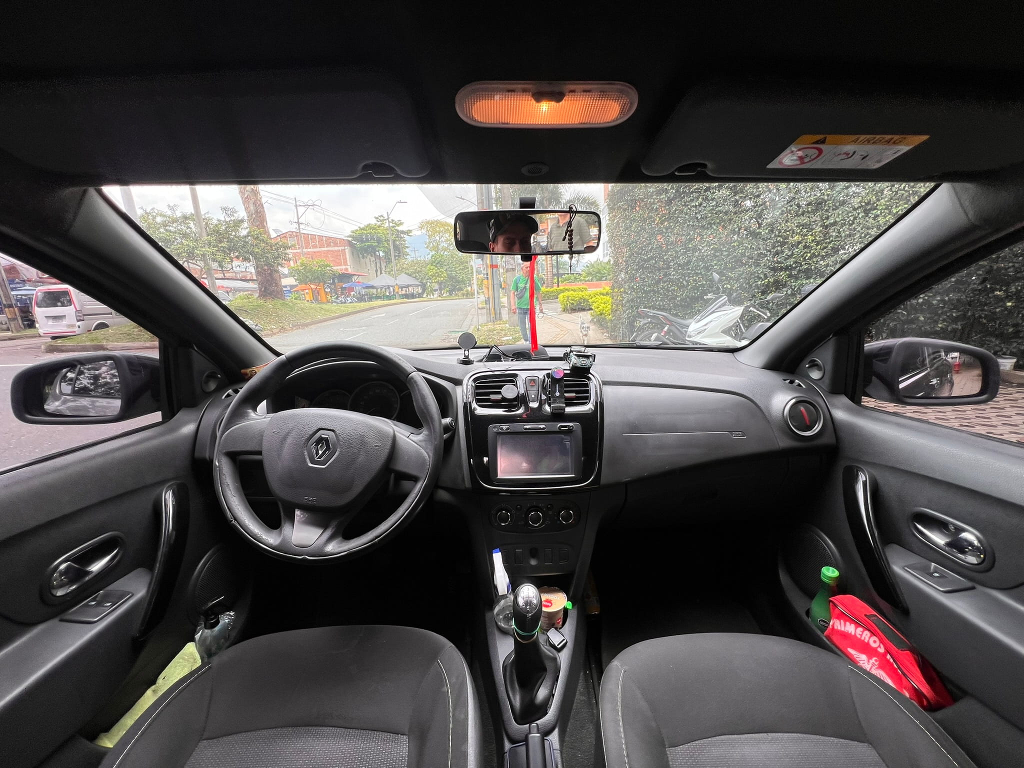 
								Renault Logan Polar Cc1600 2020 full									