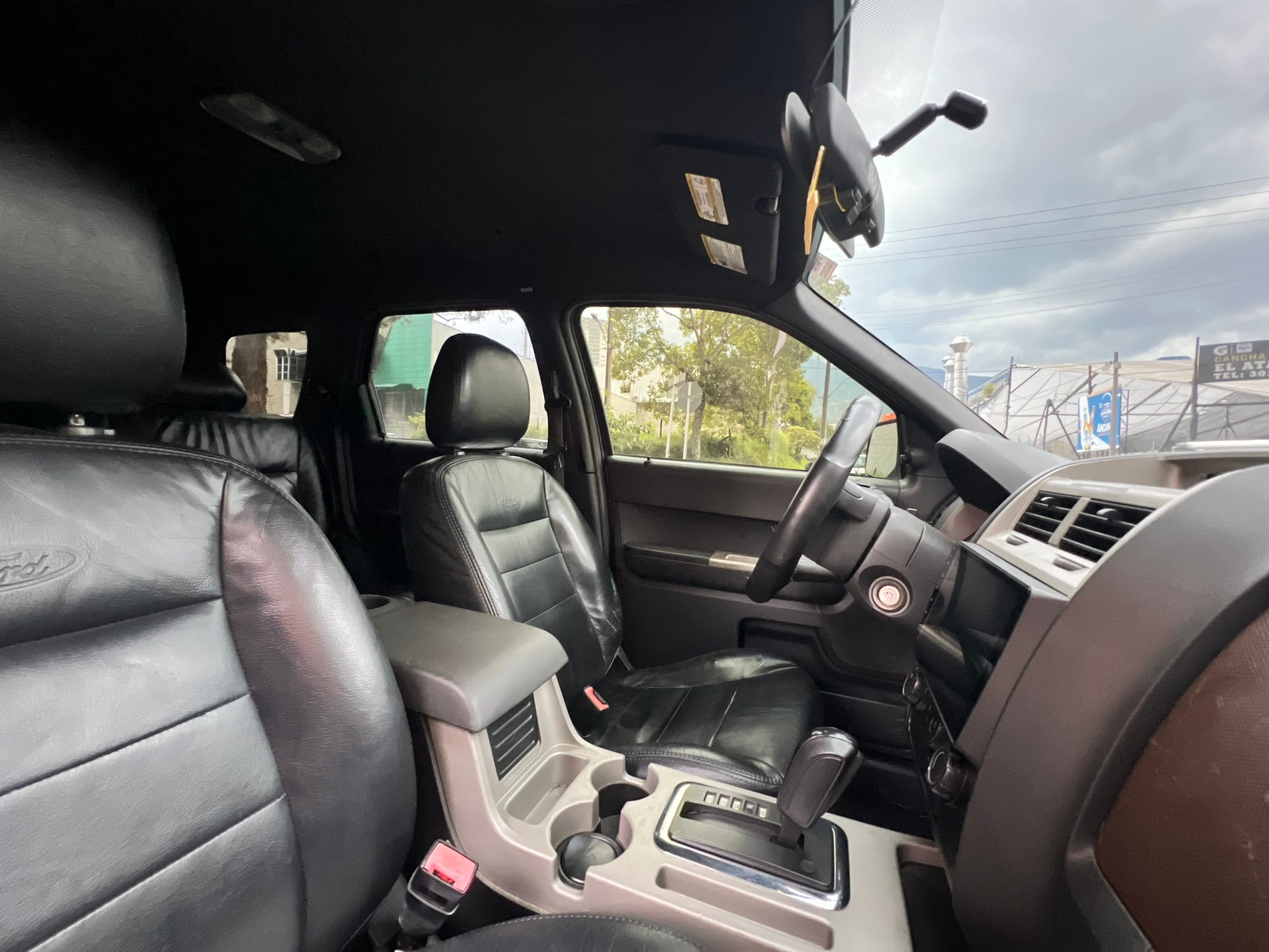 
								Ford Escape Cc3000 Xlt 2008 full									