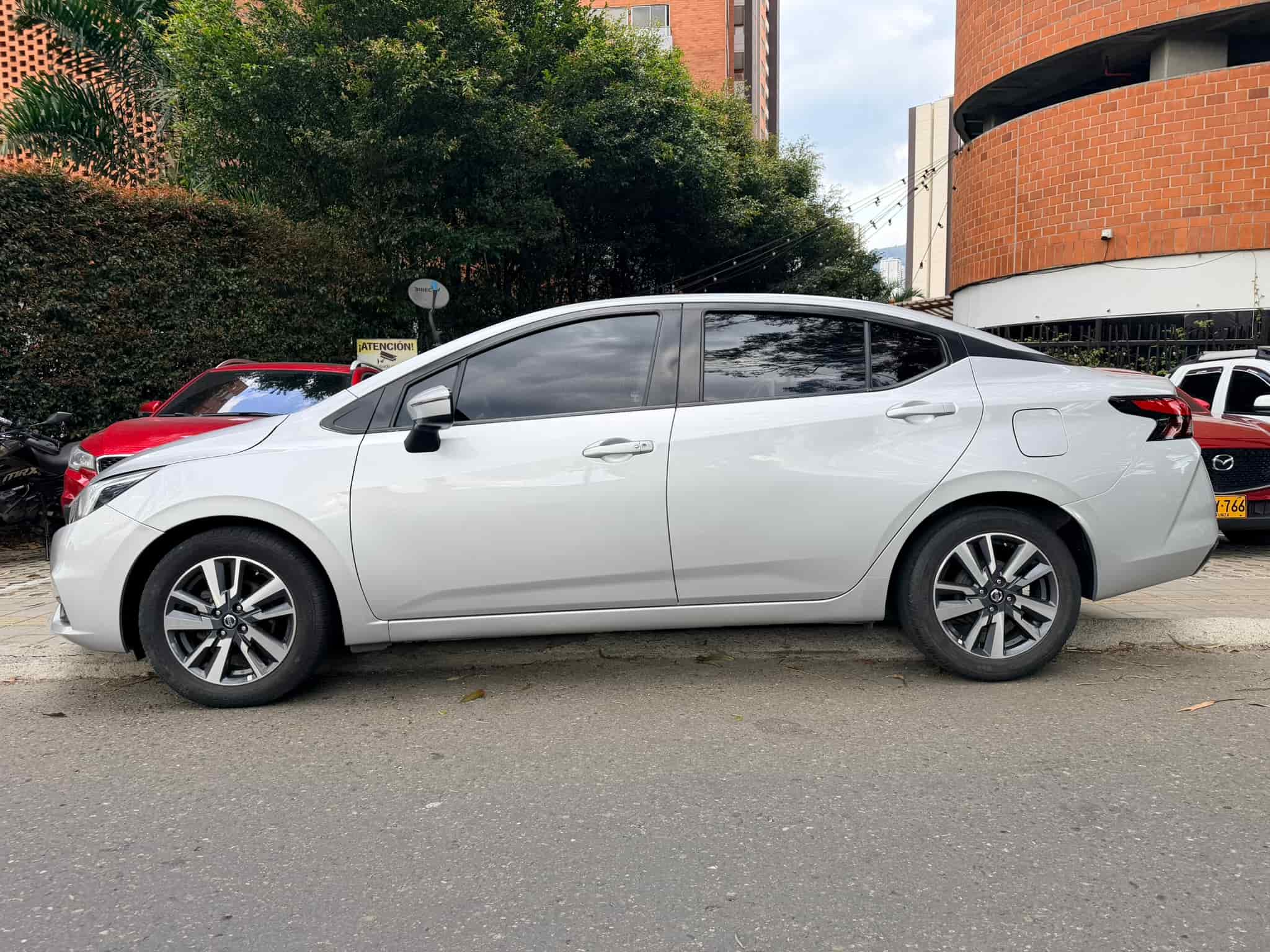 Nissan Versa Cc1600 Advance 2021