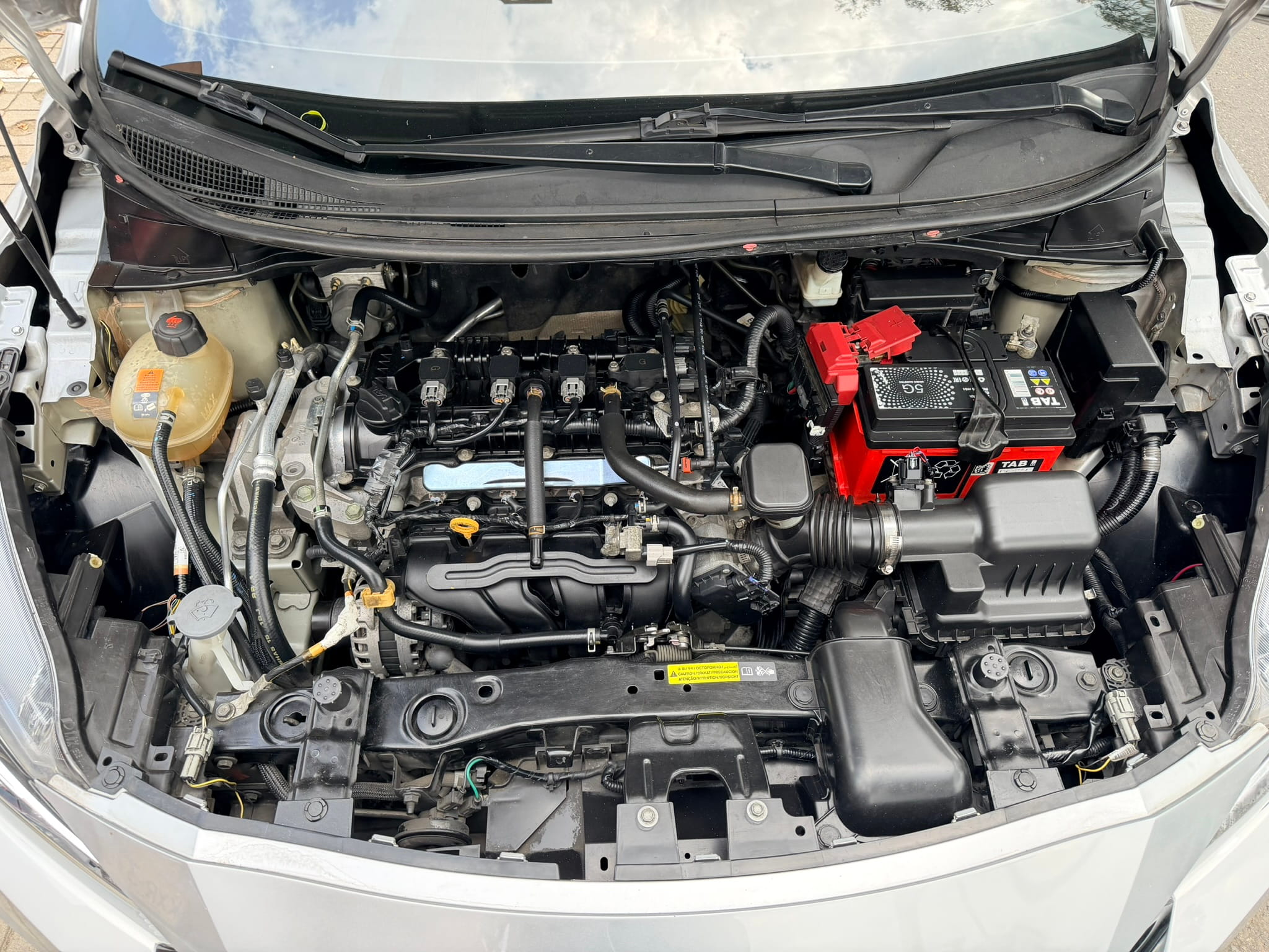 
								Nissan Versa Cc1600 Advance 2021 full									