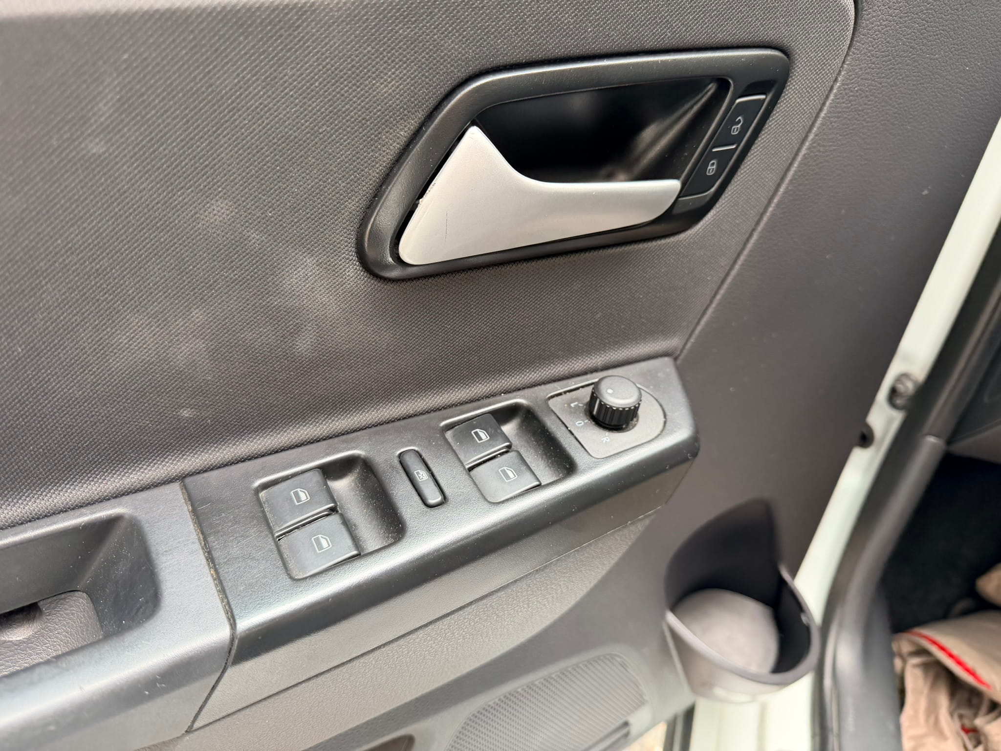 
								Volkswagen Crossfox Imotion Cc1600 2018 full									