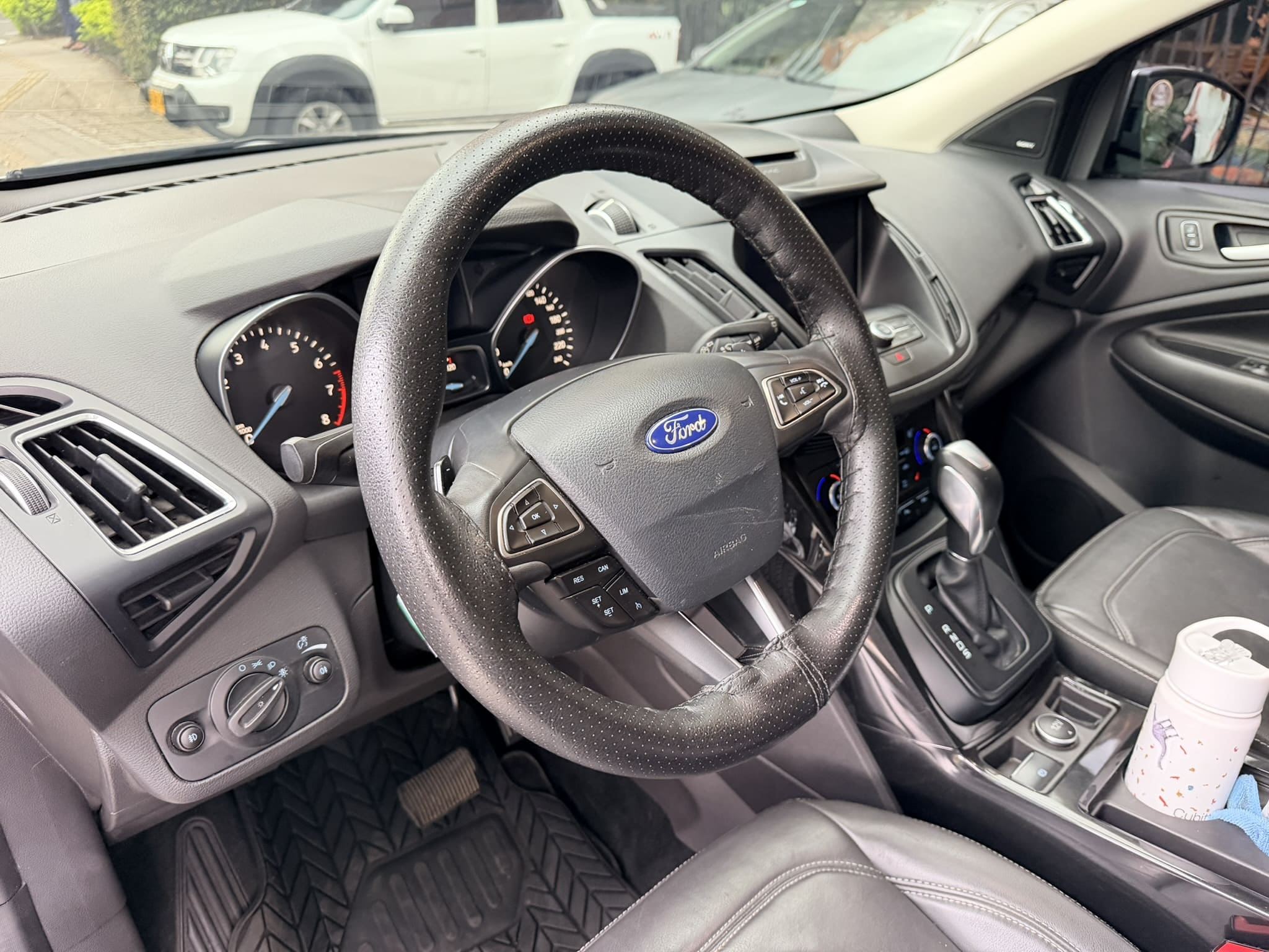 
								Ford Escape 2.0 Titanium 4×2 2019 full									