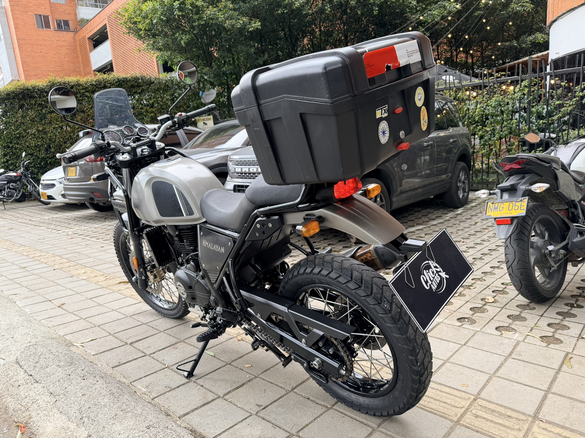 
								Royal Enfield Himalayan Cc400 2022 full									