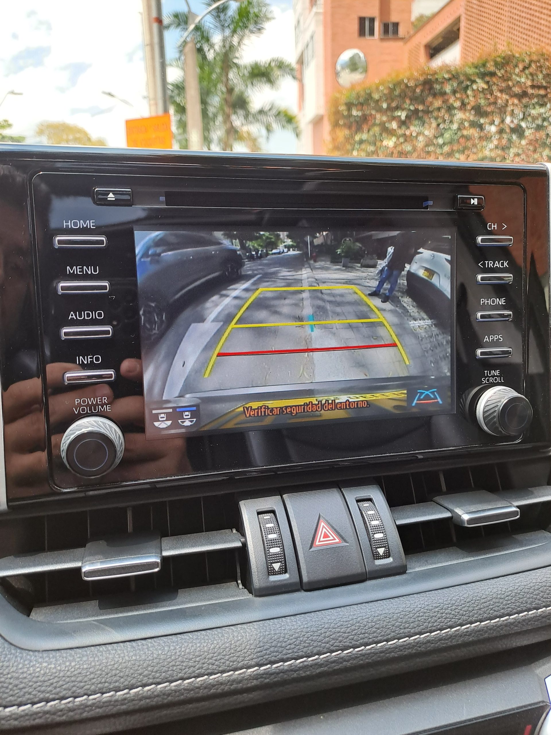 
								Toyota RAV4 Cc2500 Limited 4X2 2020 full									