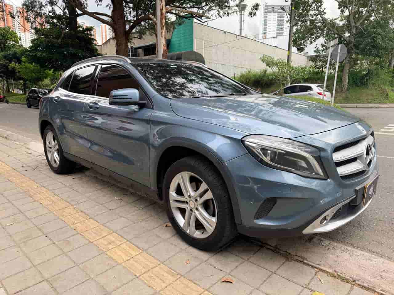 
								Mercedes-Benz Clase GLA 200 cc1600 Turbo full									