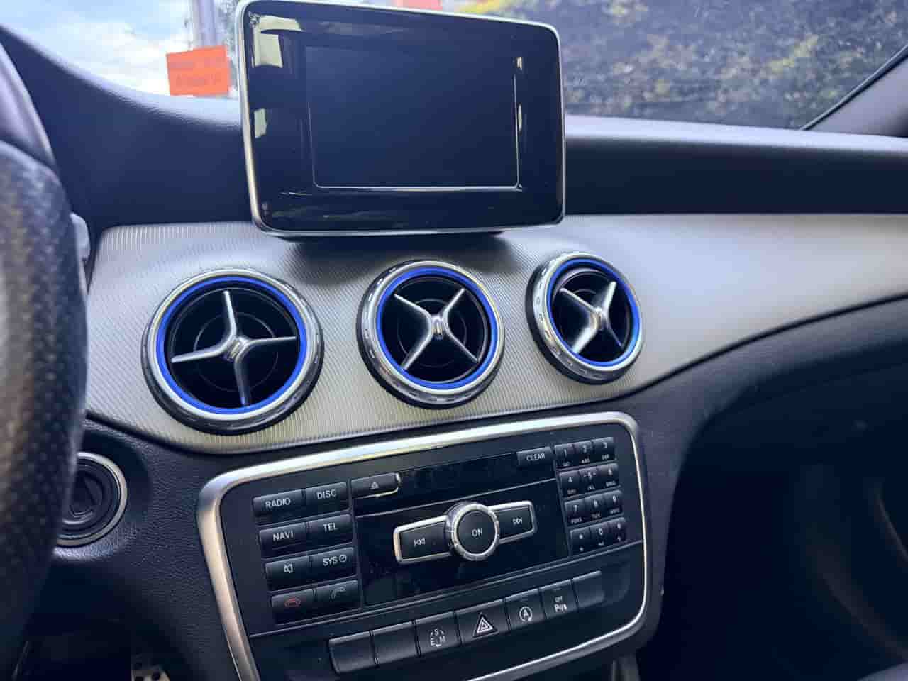 
								Mercedes-Benz Clase GLA 200 cc1600 Turbo full									