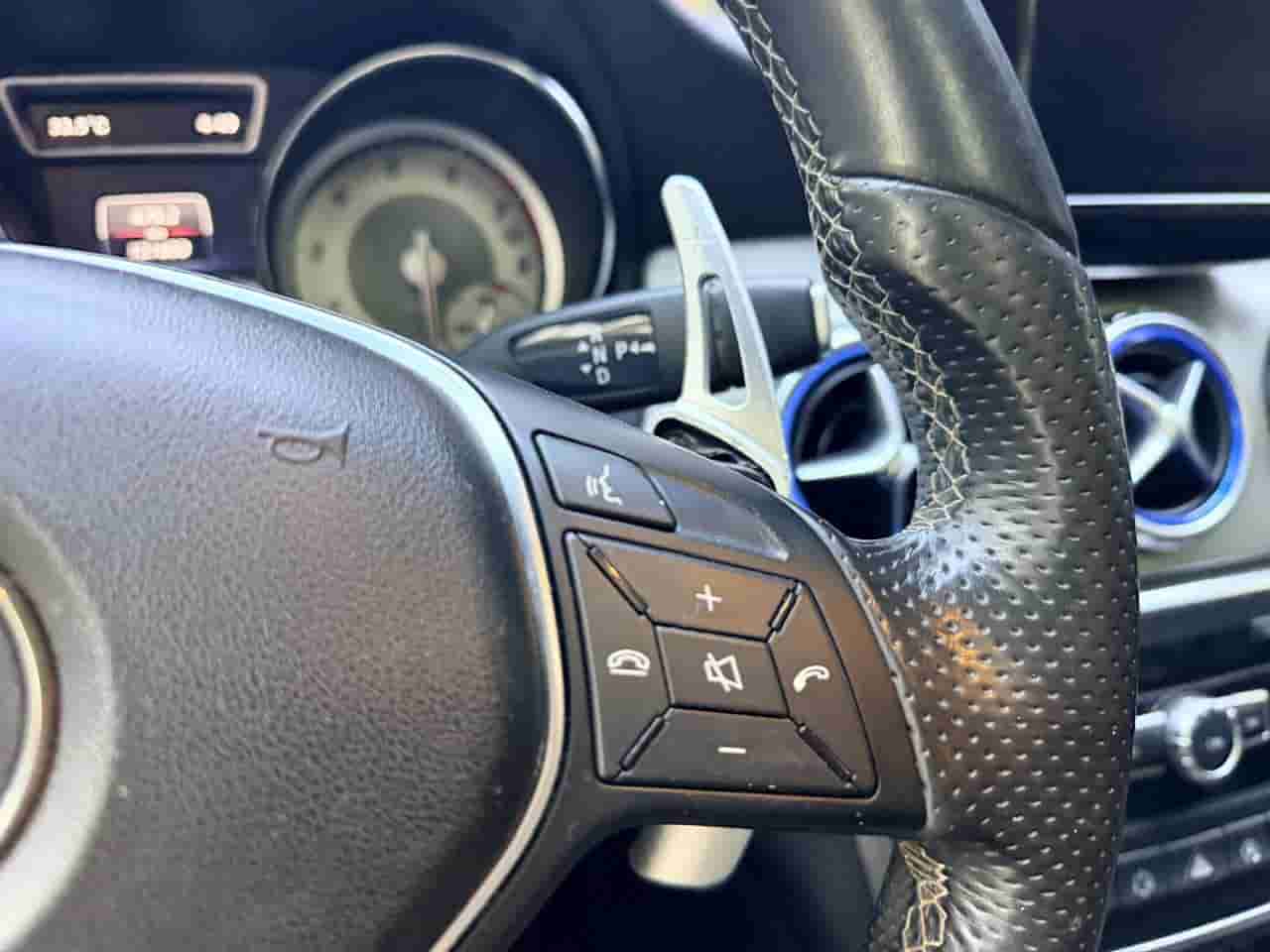 
								Mercedes-Benz Clase GLA 200 cc1600 Turbo full									