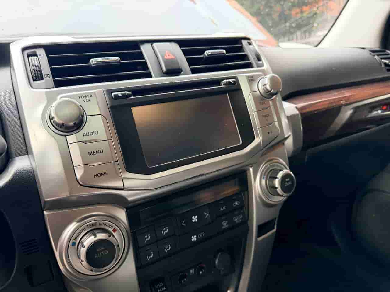 
								Toyota 4Runner Limited 2019 full									