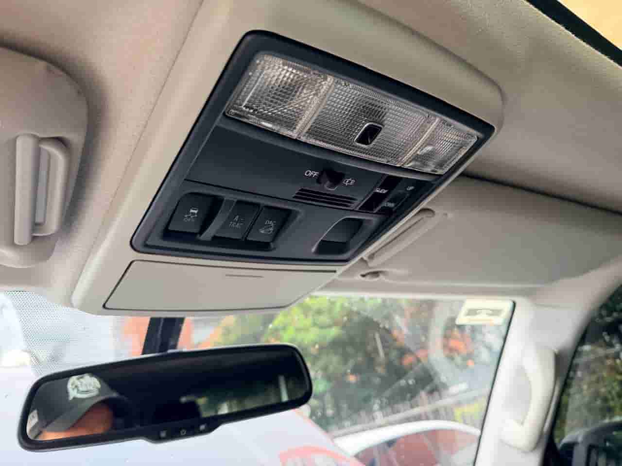 
								Toyota 4Runner Limited 2019 full									
