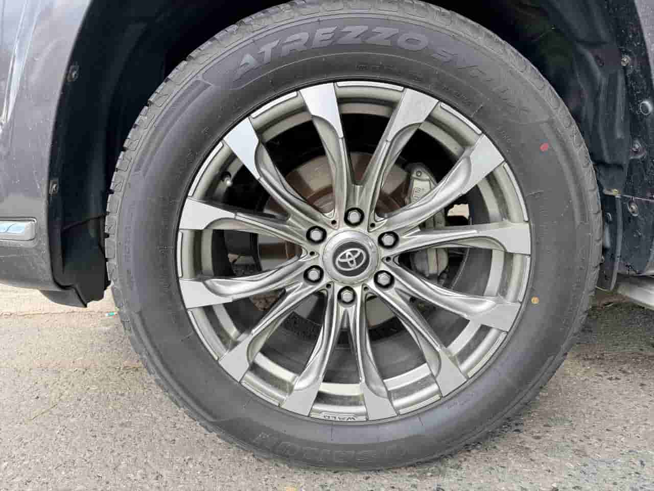 
								Toyota 4Runner Limited 2019 full									