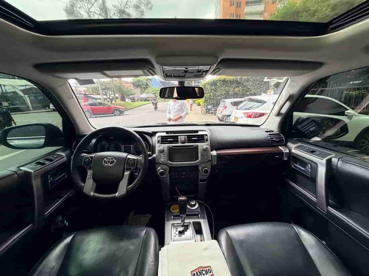 
								Toyota 4Runner Limited 2019 full									