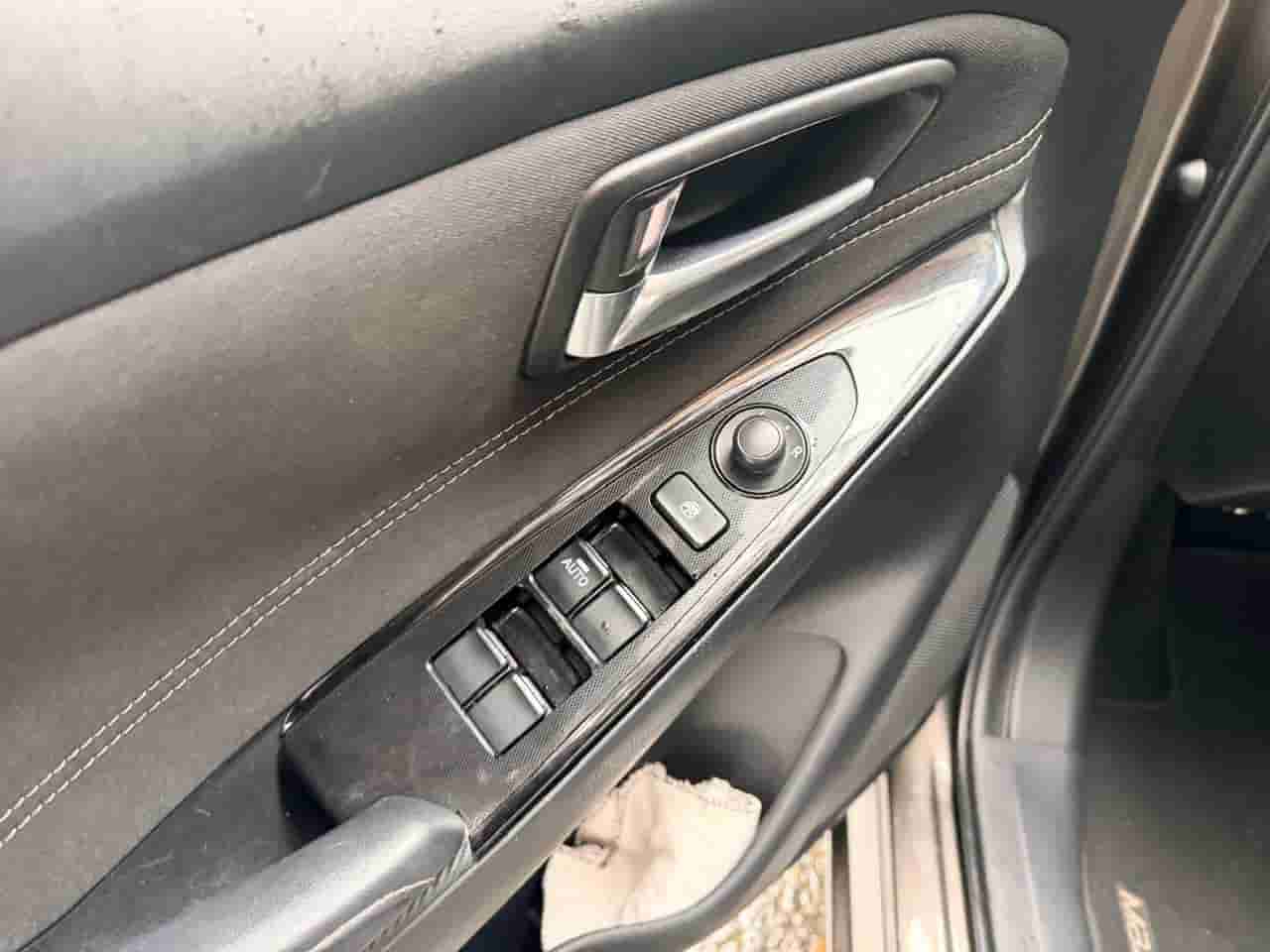
								Mazda 2 Cc1500 Grand Touring 2018 full									