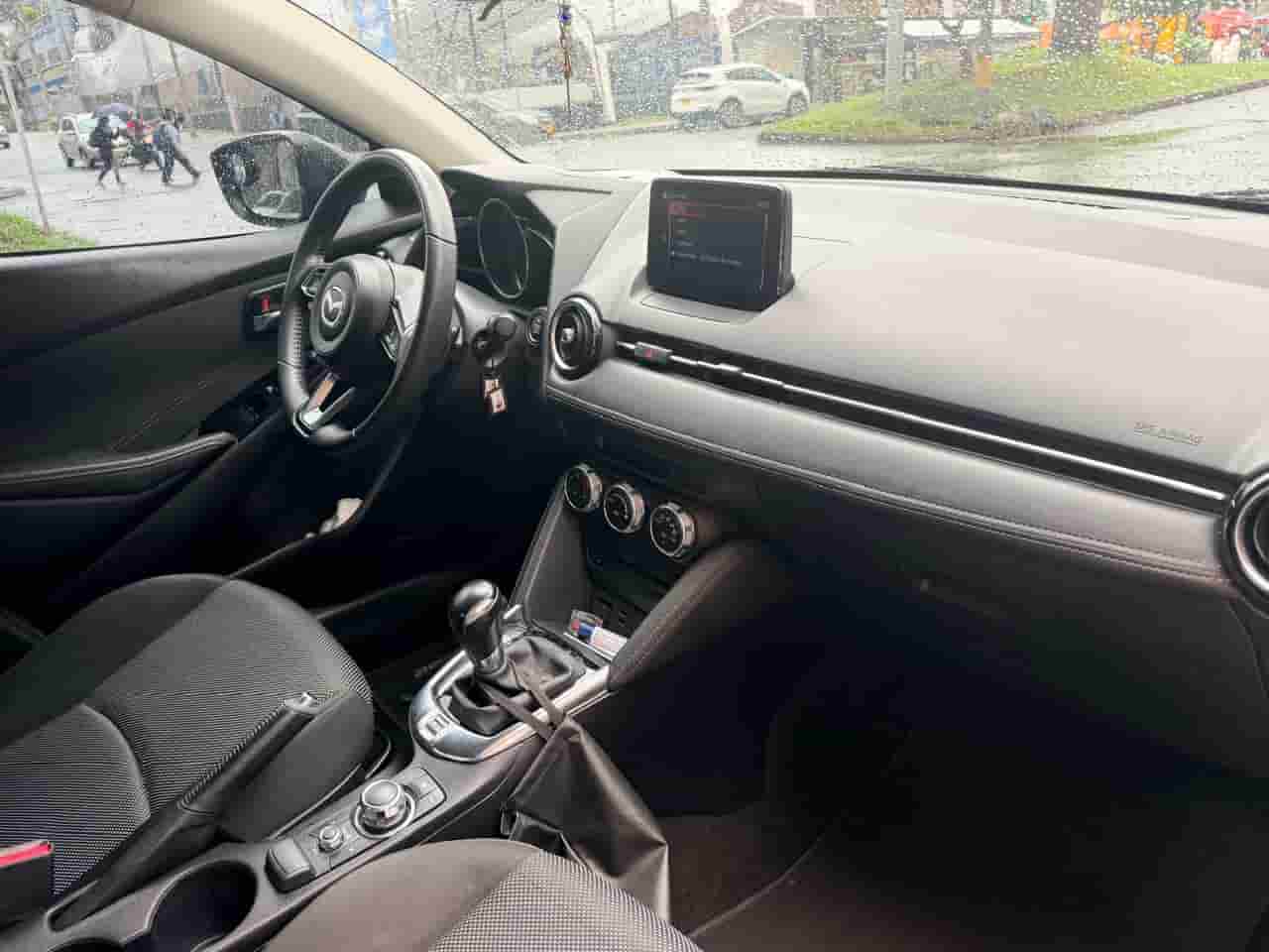 
								Mazda 2 Cc1500 Grand Touring 2018 full									