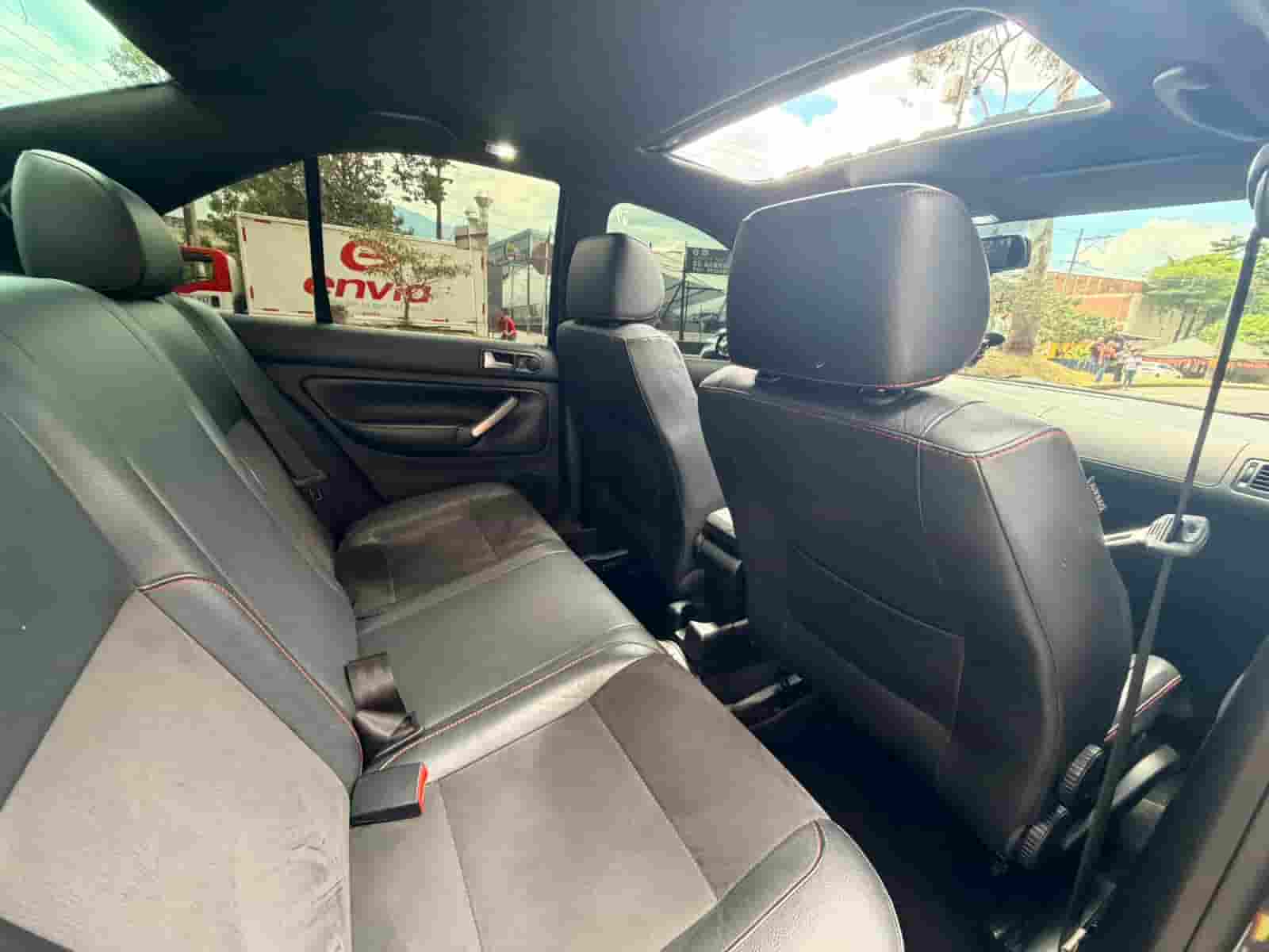 
								Volkswagen Jetta GLI Turbo Cc1800 2014 — Copia full									